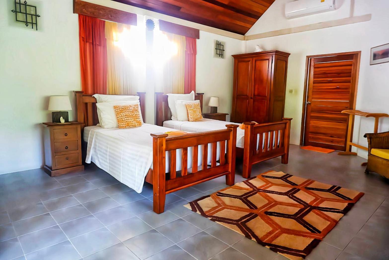 Hotel Kingsacre Nai Yang Zewnętrze zdjęcie